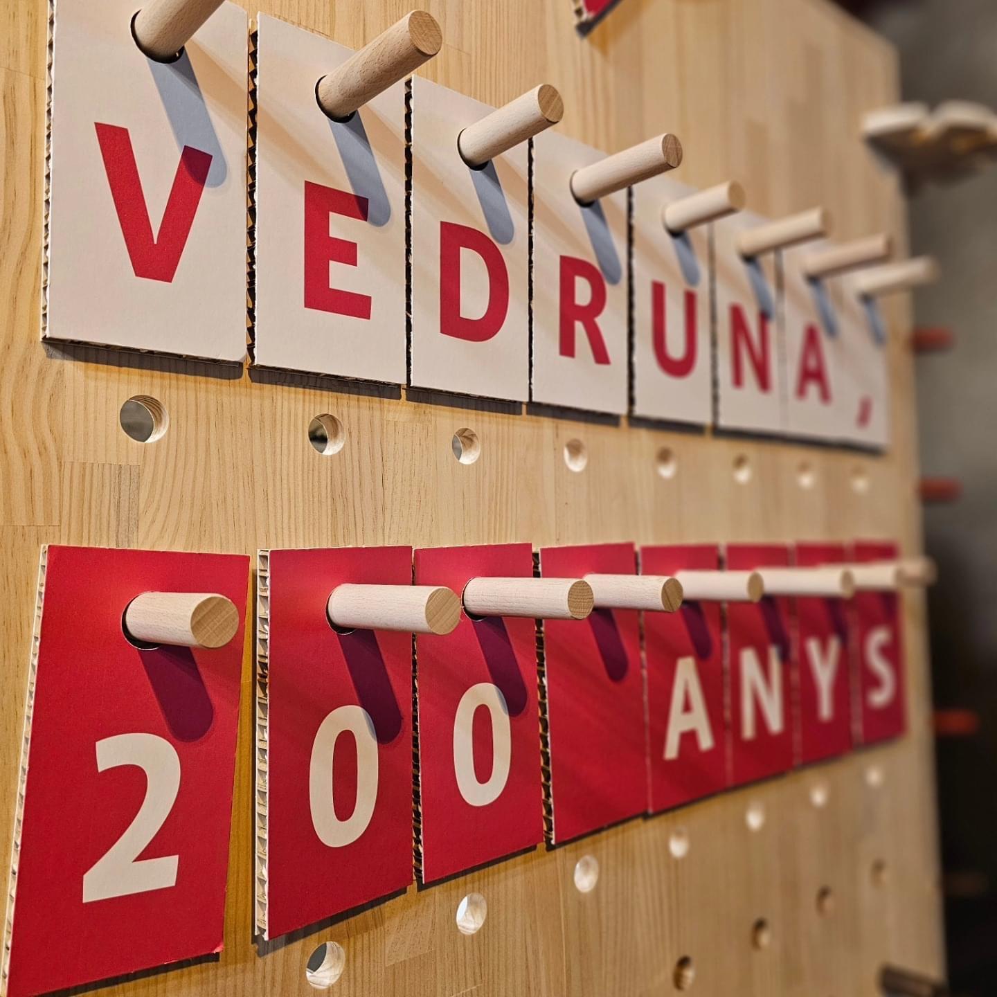 Exposici 200 anys vedruna escola vedruna t rrega